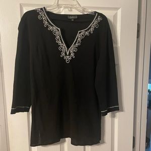 Elementz 3/4 length sleeve vneck blouse